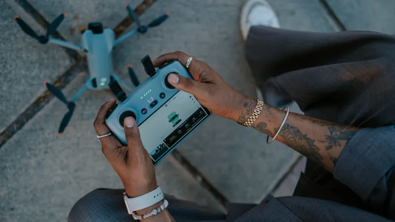 Train Alone, Race Together: The Dual-Mode Grind That Separates Good Pilots from Great Ones